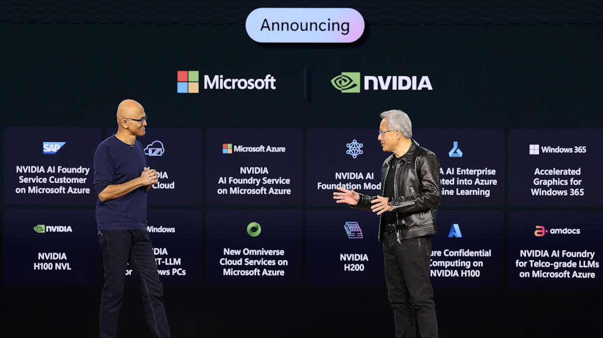 【新聞圖片四】nvidia 執行長黃仁勳現身 Microsoft Ignite 2023 大會，與微軟董事長兼執行長 Satya Nadella 對談，展現雙方深厚的夥伴關係，並分享晶片開發之合作歷程。 Edited