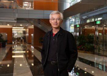 網通晶片大廠瑞昱積極應對ESG挑戰，由資訊技術處處長詹德全領軍推動節能散熱解決方案，以實際行動展現公司對永續發展的承諾。