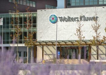 1200 wolters kluwer hq