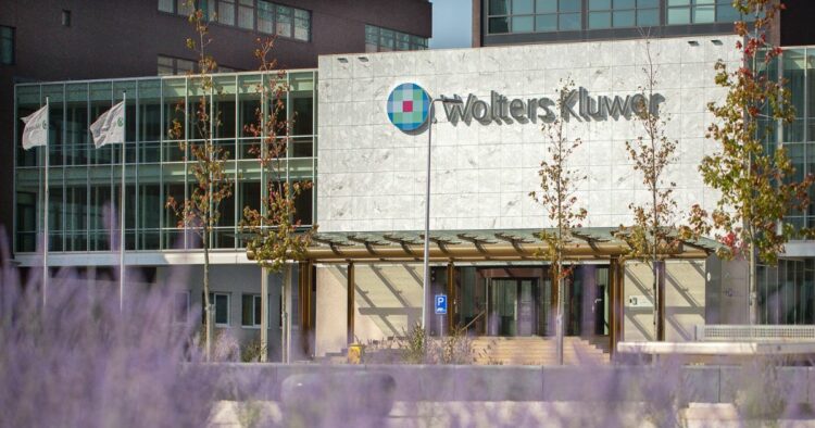 1200 wolters kluwer hq