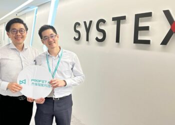 1200 供應商視野 杰倫智能合影