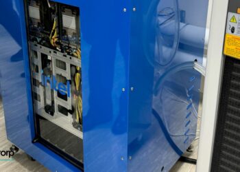 柏斯托與英特爾Open IP先進液冷團隊開發新型合成散熱液與應用