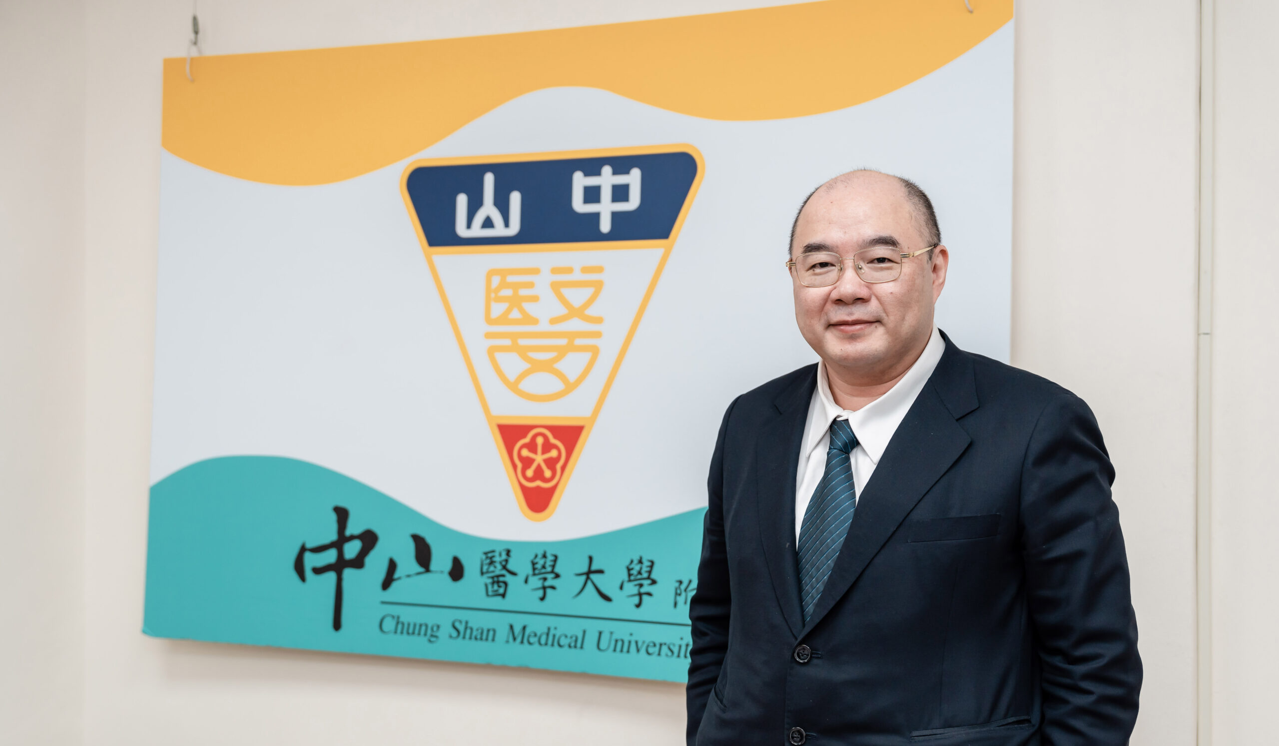 202304180038-改中山醫學大學附設醫院醫管部副院長黃文駿