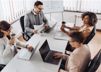 更新的hpe Partner Ready Vantage計畫可協助強化合作夥伴的服務導向業務以擴展服務範疇，從而提升獲利能力