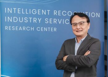 ◤ 國立雲林科技大學校長張傳育強調，他要打造譲校成為全國最強且具影響力的國際創新科技服務型大學，不論從事任何研究開發、人才培育，最終都是為了服務產業。