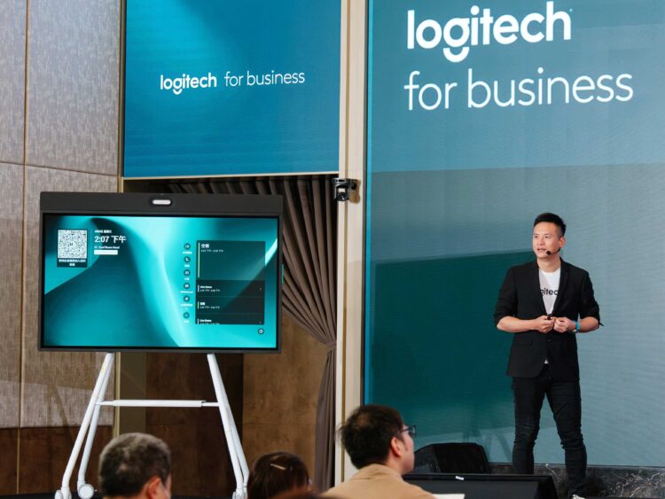 Logitech香港台灣區總經理施前江表示，Logitech以簡單、智能、永續為核心，推出創新視訊協作方案，助企業打造靈活高效率的智慧辦公環境，提升員工連結與企業競爭力。