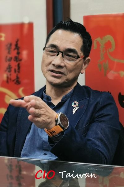 味榮食品總經理兼前中華民國觀光工廠產業促進協會理事長許立昇
