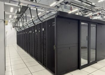 施耐德電機攜手東豐科技打造台灣AI超級運算中心典範，優化PUE達 1.25，實現算力與能源效率雙重突破