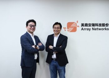 資褓儲存與美商安瑞科技簽約