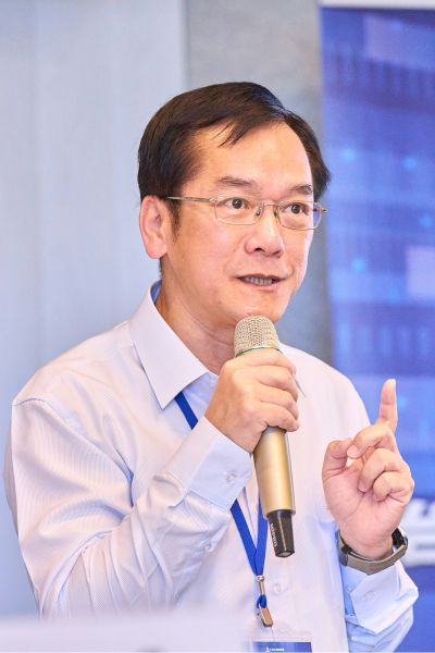 I168s19 Web游政卿