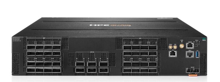 全新HPE Aruba Networking CX 10000分散式服務交換器。