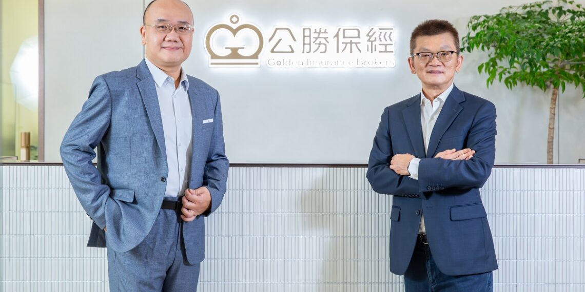 ◤ 公勝保經資訊資訊長 楊振和(左)、精誠資訊副總經理 張皇裕(右)