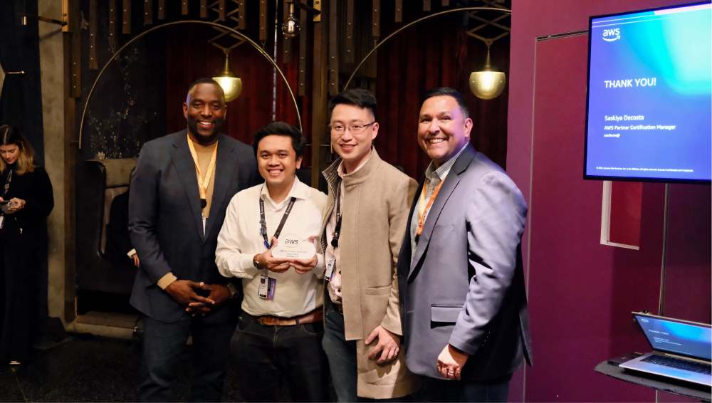 伊雲谷於 2025 AWS reInvent 獲頒 AWS Certification Distinction 獎項