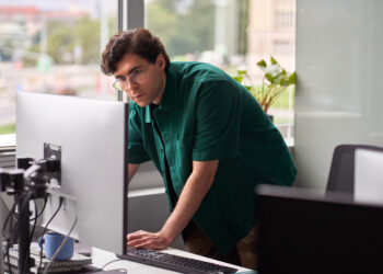 HPE擴大AI原生產品組合 改寫網路產業布局 以自主式網路策略啟動IT營運新時代