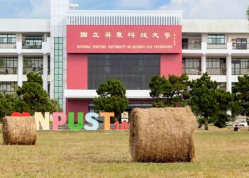 ◤ 屏科大以企業級運算平台整合影像與感測資料，推動 AI 畜牧智慧管理。