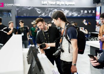 COMPUTEX為全球指標AI和新創展覽，提供全球創業先鋒產業知識交流平臺，目前已開放預先登記參觀 立即搶占科技新趨勢。圖為2025展覽現場。
