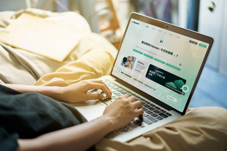 HOMEE AI旗下平台「homee好家」預計在第二季進一步整合室內設計與家居電商，買方在線上賞屋過程中，可即時模擬裝修風格，並直接與專業室內設計師溝通、完成家具下訂。