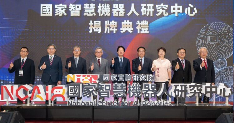 國研院國家智慧機器人研究中心揭牌 共研共作機制加速產業創新落地