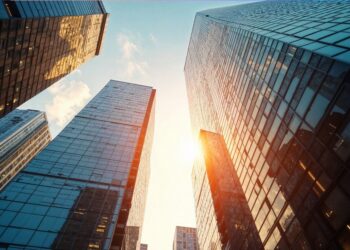 AI 治理轉折年 啟動風險矩陣 × 國際標準工作流