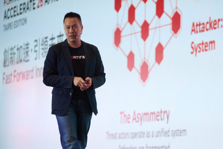 ◤ Fortinet 台灣區總經理吳章銘表示，Fortinet 憑藉百項 AI 專利與自建 GPU 資料中心，為企業打造兼具高效算力與資料主權的資安防線。