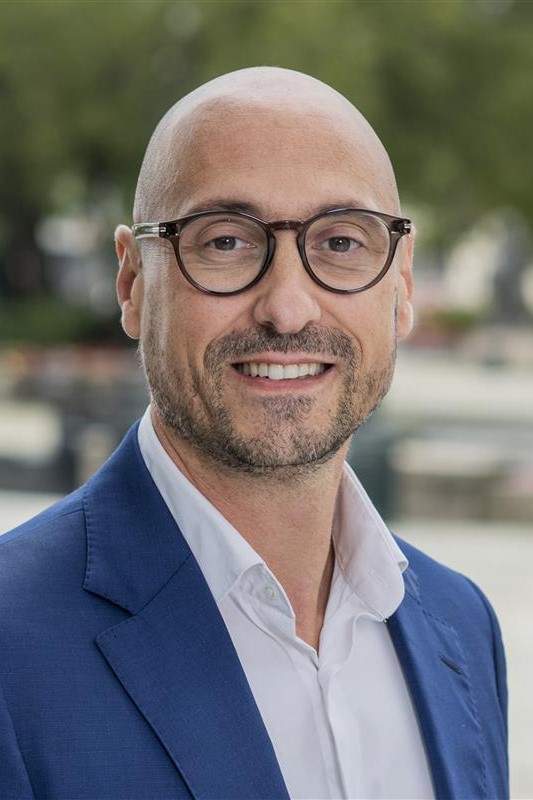 ◤ Neptune Chief Product Officer Helder Goncalves 表示,Neptune 支援地端與多雲部署並可結合 SAP BTP,搭配人頭授權模式,協助企業在兼顧資安與法規下,有效控管成本並避免應用成長帶來的費用失控。