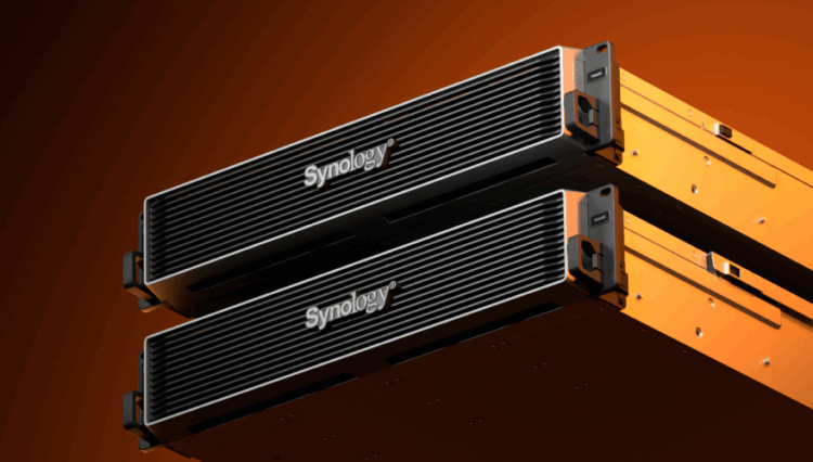 Synology 全快閃系列 FS6420 與 FS3420 提供更加強大的效能表現，成為企業低延遲工作負載需求最佳解決方案。