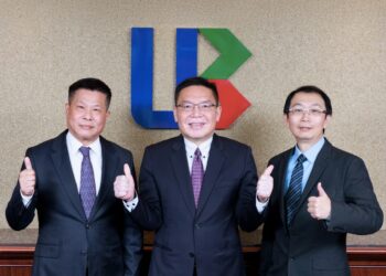 ◤ 聯邦銀行攜手 IBM 與宏燁資訊啟動核心現代化工程，以 IBM Power11 與 Red Hat OCP 建構雲原生中台，透過讀寫分離、CI/CD 與智慧維運架構，逐步拆解大型主機負擔，為嵌入式金融與下一階段數位創新奠定基礎。