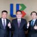 ◤ 聯邦銀行攜手 IBM 與宏燁資訊啟動核心現代化工程,以 IBM Power11 與 Red Hat OCP 建構雲原生中台,透過讀寫分離、CI/CD 與智慧維運架構,逐步拆解大型主機負擔,為嵌入式金融與下一階段數位創新奠定基礎。
