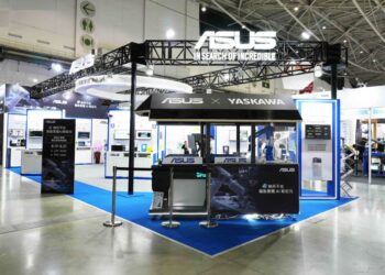 2026台北國際自動化工業大展盛大登場,全球科技領導品牌華碩今年以「AI 無所不在:驅動實體AI新紀元」為主軸,展出以多元智慧工廠應用為核心,結合視覺辨識、邊緣運算與機器控制等技術。