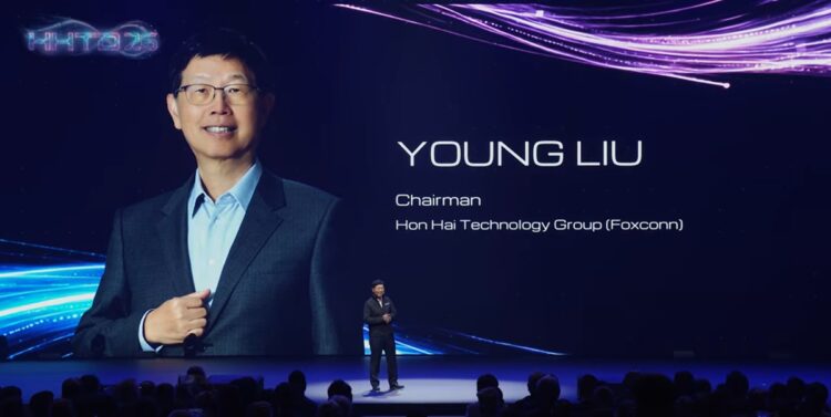 鴻海科技日揭示 AI Factory 布局 從超級運算、AI Agent 到智慧製造