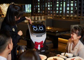 211125機器人送餐