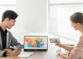 Asus zenscreen go mb16awp內建無線wi fi鏡像功能，不需透過任何線材或額外的應用程式，即可支援ios、android、macos與windows 10等裝置，在較大螢幕分享影音多媒體。