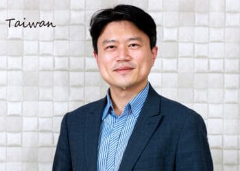 政治大學法學院副教授臧正運