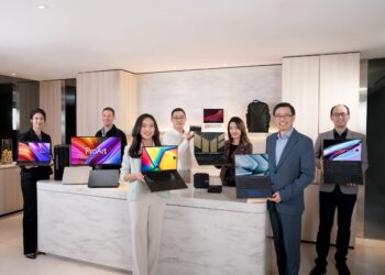 Ces 2023 華碩《seeing an incredible future》線上新品發表會。