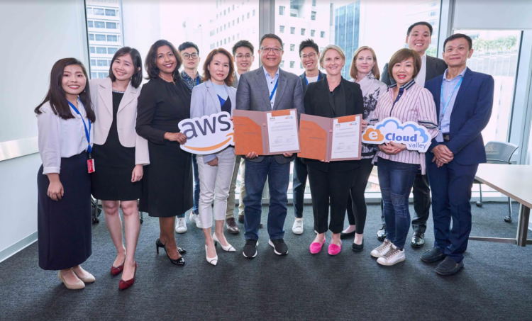 台灣首家伊雲谷與 AWS 簽署戰略合作協議（SCA）
