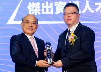 奧義智慧吳明蔚博士獲傑出資訊人才獎　三位創辦人齊心打造世界頂尖 AI 資安品牌