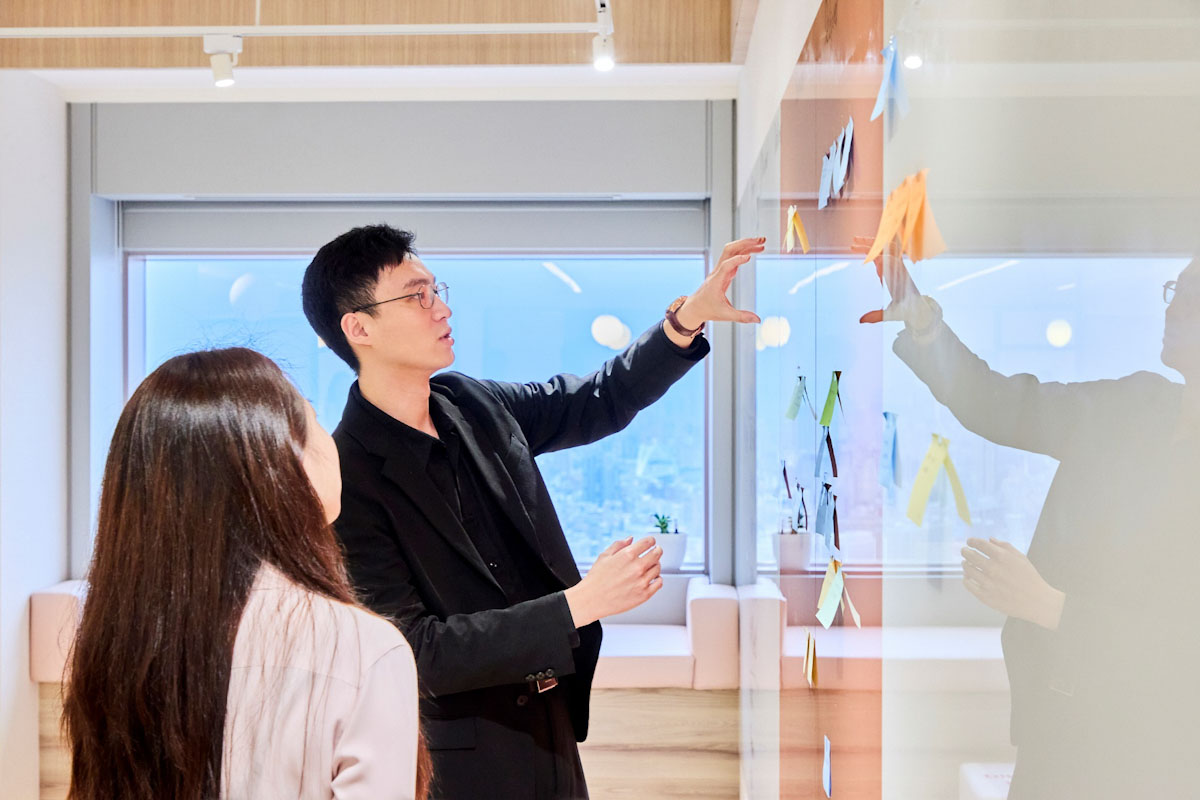 新光金控以賦能員工全員轉型思維的理念,建立集團數位人才培育制度。