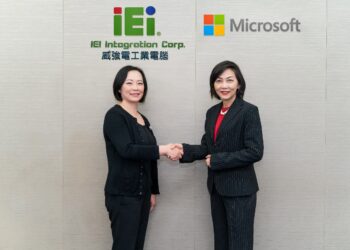 威強電集團攜台灣微軟翻新數位架構，以簡馭繁跨越組織溝通疆界。