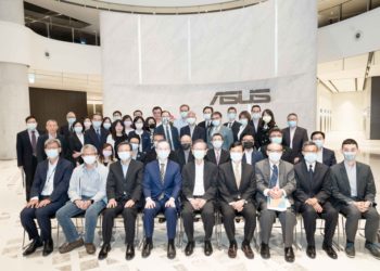 華碩宣布2035年全球營運100%使用再生能源 陳正祺呼籲產業共同提升國家減碳競爭力
