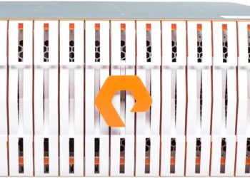 Pure storage flashblade是領先業界的全快閃儲存解決方案，專為非結構化資料所設計。