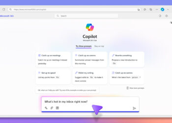 【新聞圖片一】微軟於 11 月正式推出 Copilot For Microsoft 365 企業版，同時亦發布 Microsoft 365 Chat，協助企業以 Ai 賦能各式工作環節，塑造全新工作型態。