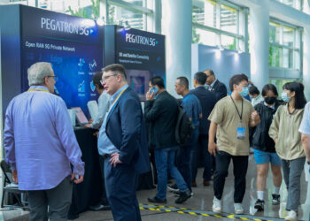 和碩聯合科技今於 Open RAN 開放基站台北高峰論壇分享現階段 5G O-RAN 專網挑戰與發展機會，現場展示 5G 低軌衛星貨輪應用，擴大通訊場域及技術運用的無限可能。