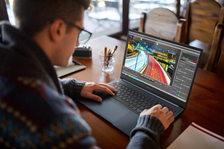 華碩筆電市佔20連霸！13代處理器OLED新機搶市