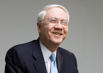 「聯電劉炯朗博士生獎學金」為半導體產業奠定基礎和競爭力