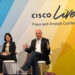 思科全球經銷及中小企銷售副總裁andrew Sage（右）與思科亞太區、日本及大中華區中小企業與產品經銷總經理michiko Kamata（左），分享全新中小企業網路和網路安全產品