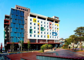 星享道酒店集團為提升競爭力近期攜手伊雲谷數位科技集團旗下雲動力資訊導入google Cloud全方位解決方案；圖為星享道飯店外觀