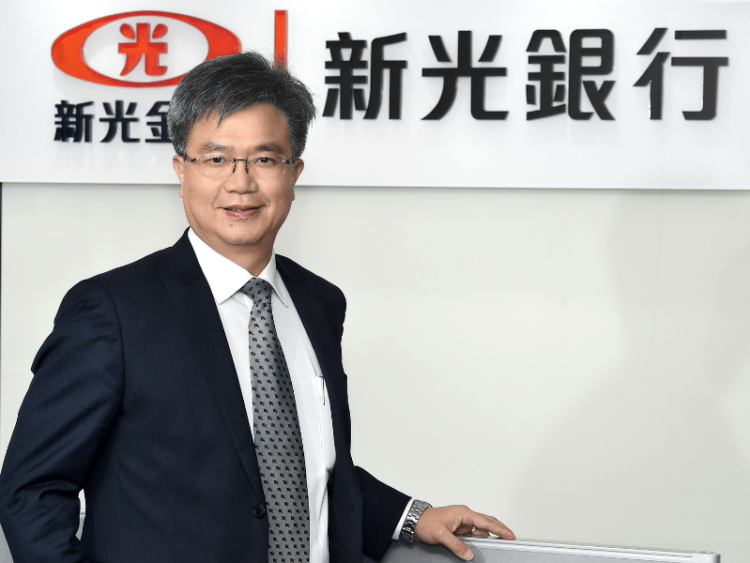 新光銀行數位資訊部資深協理林基玄