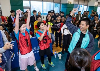 精誠舉辦多項「運動競賽」，號召員工一起參與運動，期望長期培養員工健康活力。