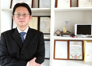 關楗股份有限公司執行長洪伯岳