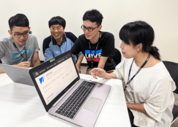 華碩與台大資工系特聘教授林智仁、電機系教授王鈺強兩位顧問合作，指導華碩ai研發中心(aics)工程師與博士生發表七篇論文 ，皆獲國際頂尖學術會議提前接受。